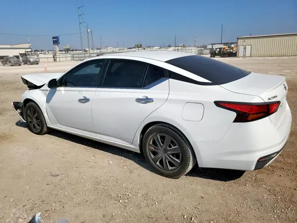 1N4BL4BV3MN347465 2021 NISSAN ALTIMA - Image 2