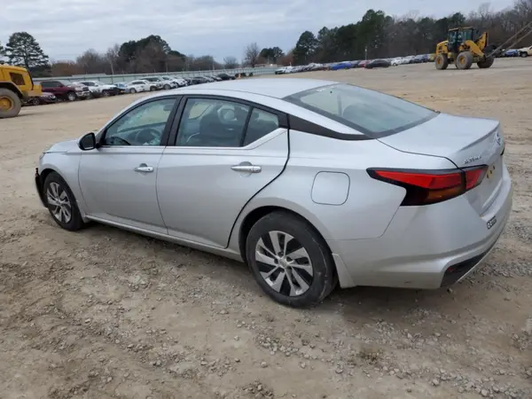 1N4BL4BV3MN352746 2021 NISSAN ALTIMA - Image 2