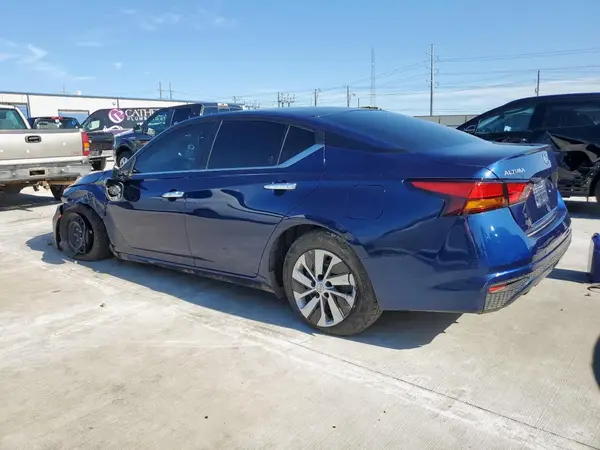 1N4BL4BV3MN355274 2021 NISSAN ALTIMA - Image 2