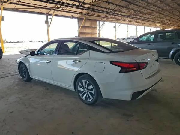 1N4BL4BV3MN364833 2021 NISSAN ALTIMA - Image 2