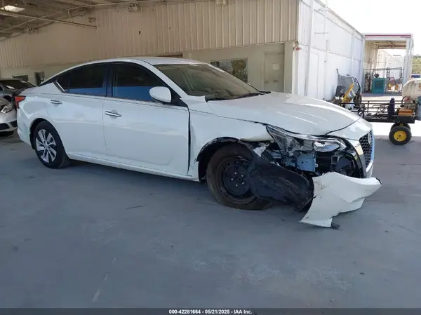 1N4BL4BV3MN369241 2021 NISSAN ALTIMA - Image 1
