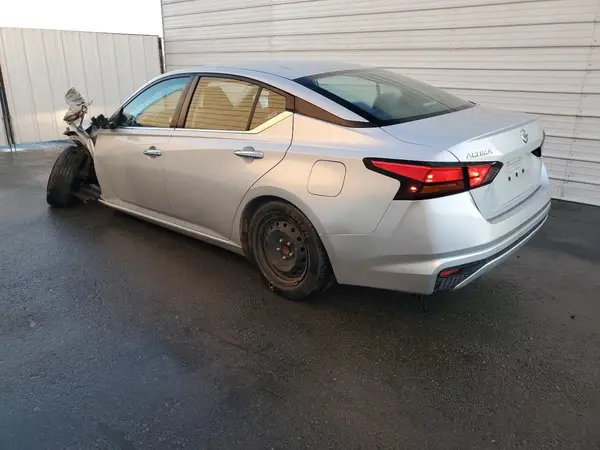 1N4BL4BV3MN387724 2021 NISSAN ALTIMA - Image 2