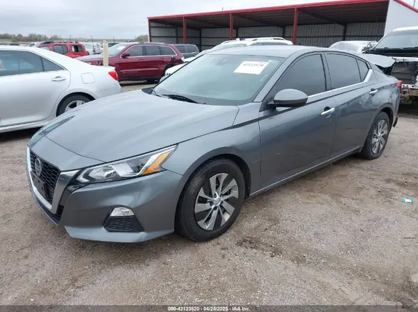 1N4BL4BV3MN388386 2021 NISSAN ALTIMA - Image 2