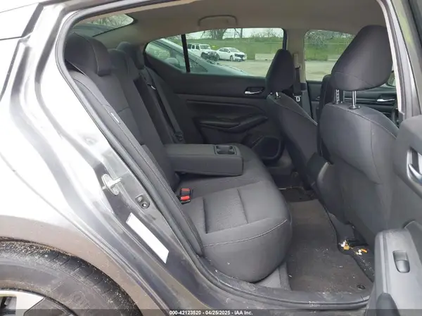 1N4BL4BV3MN388386 2021 NISSAN ALTIMA - Image 8