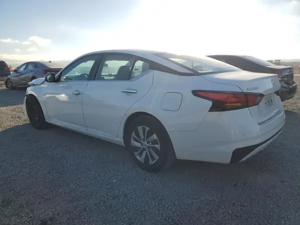 1N4BL4BV3MN389845 2021 NISSAN ALTIMA - Image 2