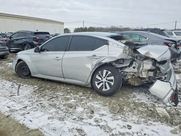 1N4BL4BV3NN330005 2022 NISSAN ALTIMA - Image 2