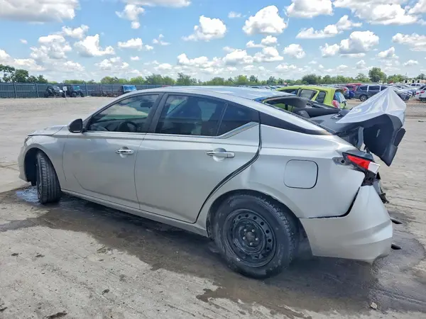 1N4BL4BV3NN332434 2022 NISSAN ALTIMA - Image 2
