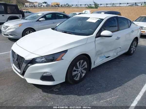 1N4BL4BV3NN343272 2022 NISSAN ALTIMA - Image 2