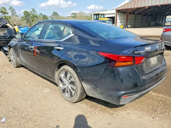 1N4BL4BV3NN375039 2022 NISSAN ALTIMA - Image 2