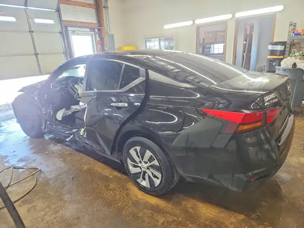 1N4BL4BV3NN387093 2022 NISSAN ALTIMA - Image 2