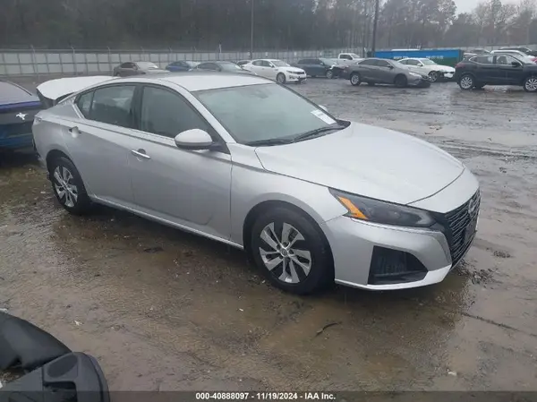 1N4BL4BV3PN324983 2023 NISSAN ALTIMA - Image 1