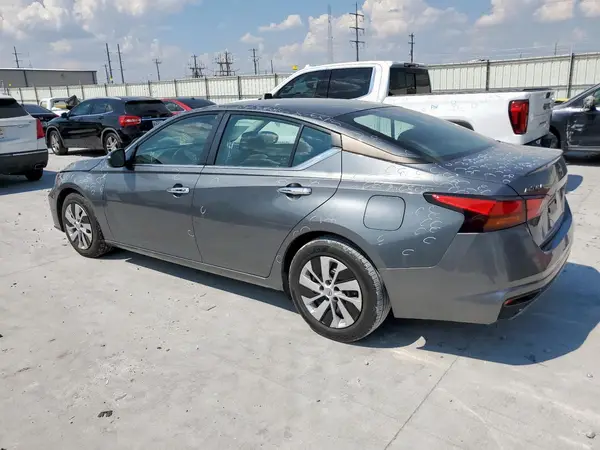 1N4BL4BV3PN360365 2023 NISSAN ALTIMA - Image 2