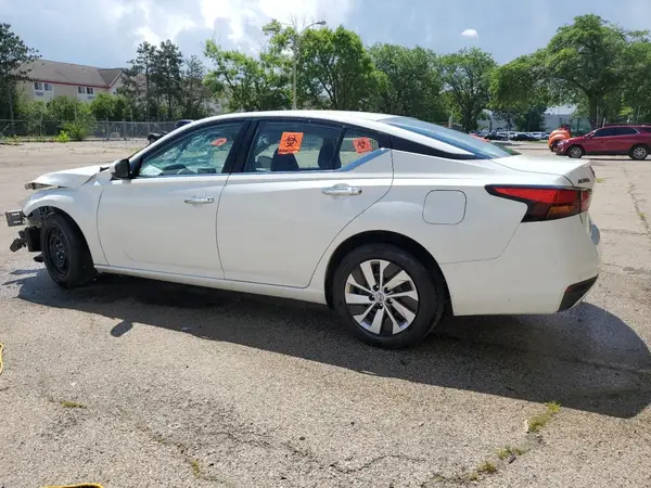 1N4BL4BV3PN368756 2023 NISSAN ALTIMA - Image 2