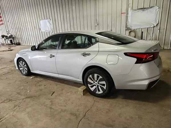 1N4BL4BV3PN370751 2023 NISSAN ALTIMA - Image 2