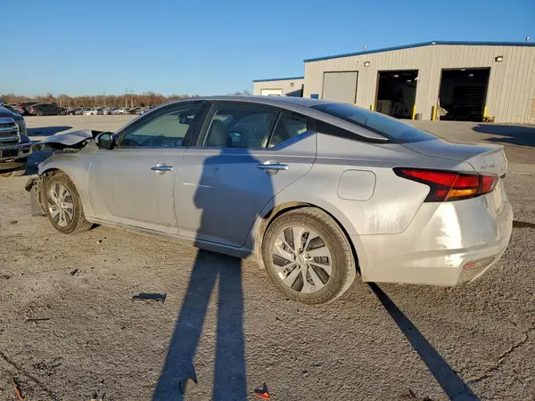 1N4BL4BV3PN399862 2023 NISSAN ALTIMA - Image 2