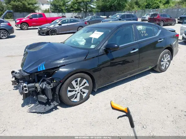 1N4BL4BV3PN402386 2023 NISSAN ALTIMA - Image 2