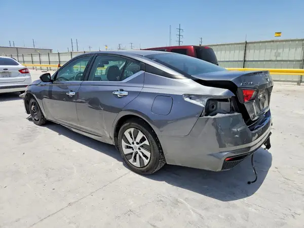 1N4BL4BV3PN403263 2023 NISSAN ALTIMA - Image 2