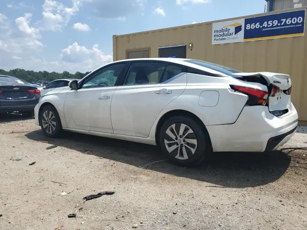 1N4BL4BV3PN418233 2023 NISSAN ALTIMA - Image 2
