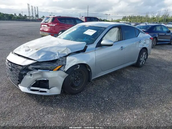 1N4BL4BV3PN426249 2023 NISSAN ALTIMA - Image 2