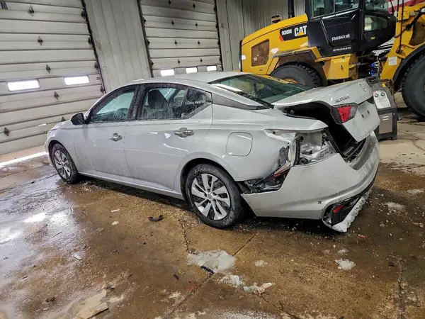1N4BL4BV3RN321620 2024 NISSAN ALTIMA - Image 2