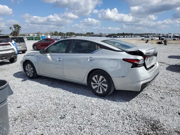 1N4BL4BV3RN339857 2024 NISSAN ALTIMA - Image 2