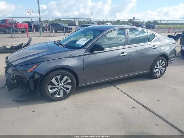 1N4BL4BV3RN367660 2024 NISSAN ALTIMA - Image 2