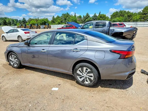 1N4BL4BV3RN370946 2024 NISSAN ALTIMA - Image 2