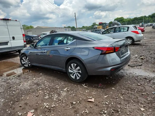 1N4BL4BV3RN372891 2024 NISSAN ALTIMA - Image 2