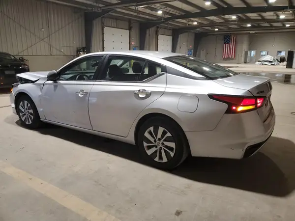 1N4BL4BV3RN374253 2024 NISSAN ALTIMA - Image 2