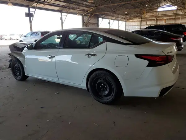 1N4BL4BV3RN381526 2024 NISSAN ALTIMA - Image 2