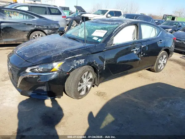 1N4BL4BV3RN382319 2024 NISSAN ALTIMA - Image 2