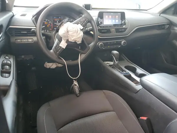 1N4BL4BV3RN393899 2024 NISSAN ALTIMA - Image 8