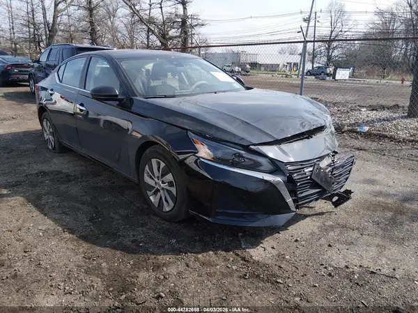 1N4BL4BV3RN402441 2024 NISSAN ALTIMA - Image 1
