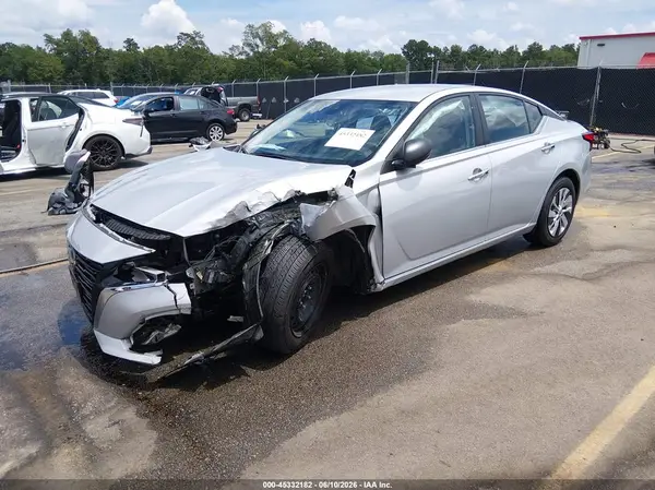 1N4BL4BV3RN430093 2024 NISSAN ALTIMA - Image 2