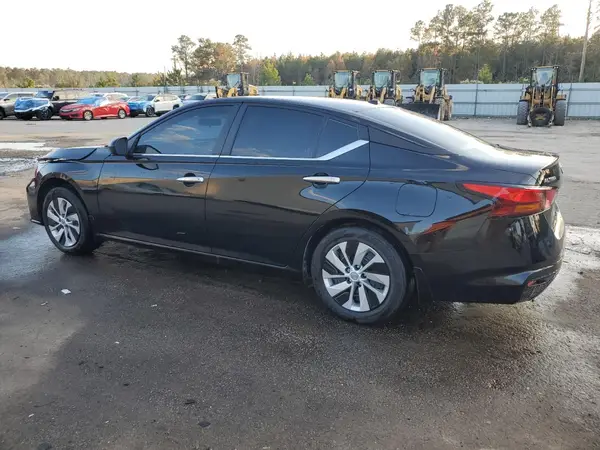 1N4BL4BV3SN344868 2025 NISSAN ALTIMA - Image 2