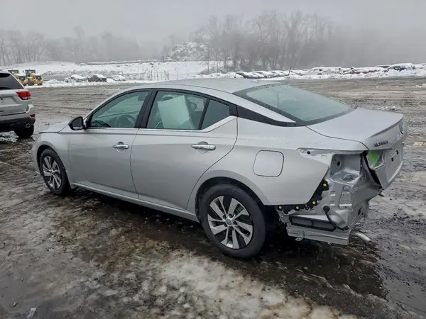 1N4BL4BV3SN353151 2025 NISSAN ALTIMA - Image 2