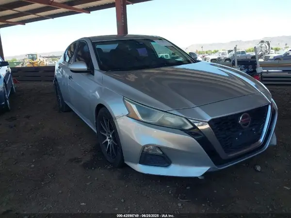 1N4BL4BV4KC105356 2019 NISSAN ALTIMA - Image 1