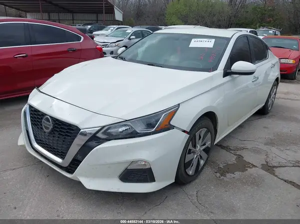 1N4BL4BV4KC110458 2019 NISSAN ALTIMA - Image 2