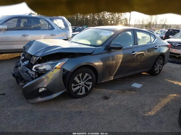 1N4BL4BV4KC147574 2019 NISSAN ALTIMA - Image 2