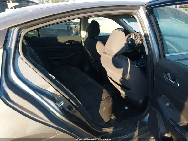 1N4BL4BV4KC147574 2019 NISSAN ALTIMA - Image 8