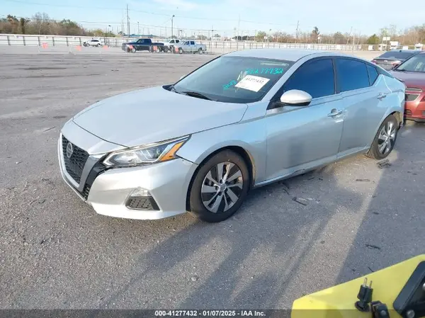1N4BL4BV4KC151138 2019 NISSAN ALTIMA - Image 2