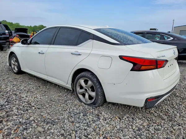 1N4BL4BV4KC154119 2019 NISSAN ALTIMA - Image 2