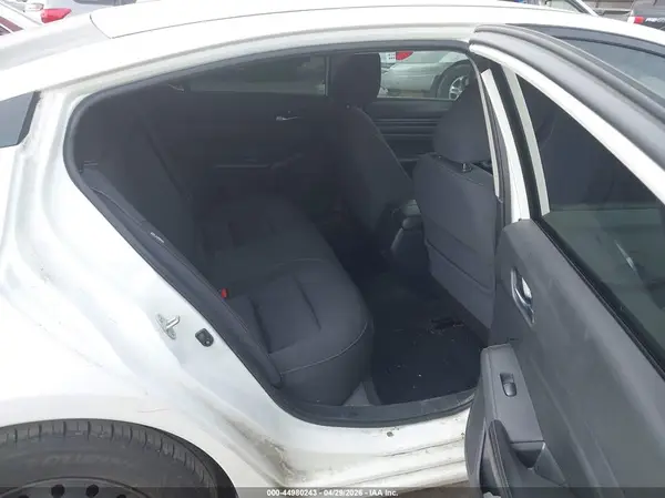 1N4BL4BV4KC154833 2019 NISSAN ALTIMA - Image 8