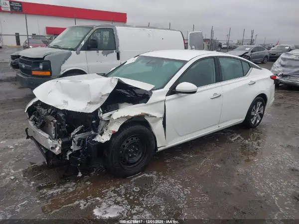1N4BL4BV4KC164665 2019 NISSAN ALTIMA - Image 2