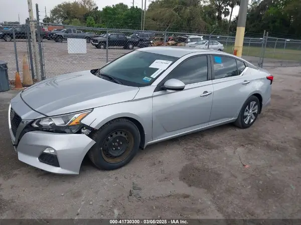 1N4BL4BV4KC177092 2019 NISSAN ALTIMA - Image 2