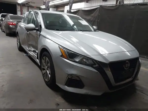 1N4BL4BV4KC196886 2019 NISSAN ALTIMA - Image 1