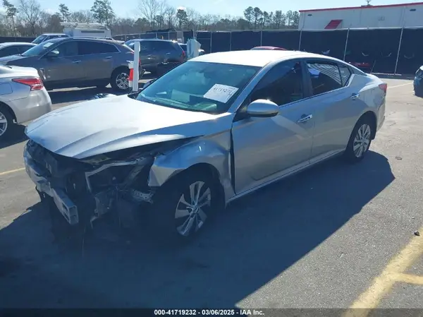 1N4BL4BV4KC206462 2019 NISSAN ALTIMA - Image 2