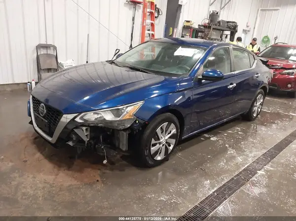 1N4BL4BV4KC207126 2019 NISSAN ALTIMA - Image 2