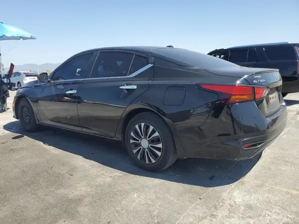 1N4BL4BV4KC217168 2019 NISSAN ALTIMA - Image 2