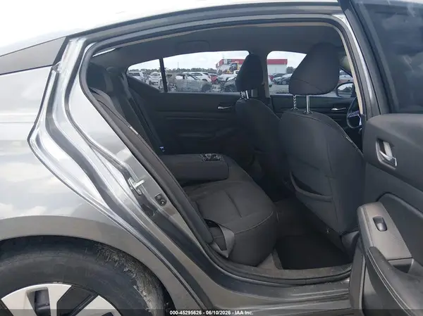 1N4BL4BV4KC223682 2019 NISSAN ALTIMA - Image 8